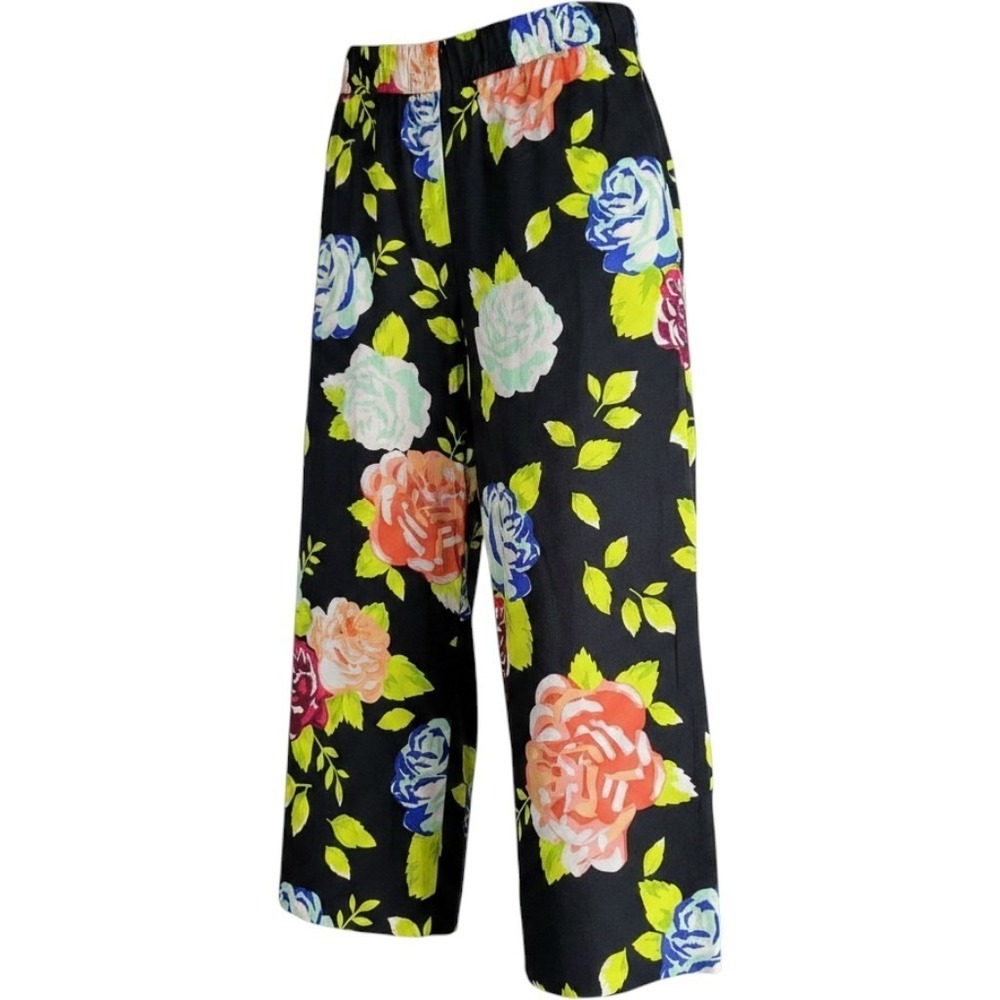 Cato Women Plus Size 20W‎ Capri Pants Black Multi Floral Low Rise Crop Crop NWT